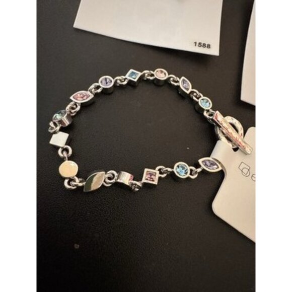 ELLEN MANN Ice Princess 4 Piece Set Bracelets, Earrings - Picture 5 of 6